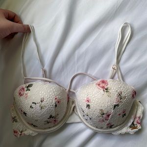 victoria’s secret bra